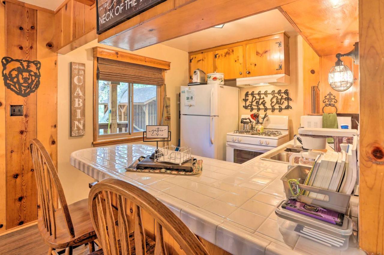 Wrightwood Cabin With Cozy Interior! Exteriör bild