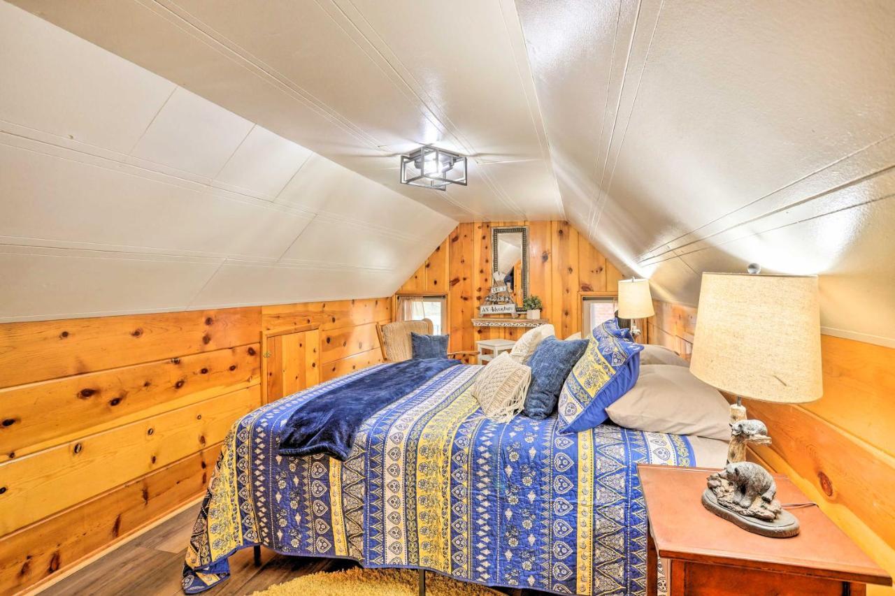 Wrightwood Cabin With Cozy Interior! Exteriör bild