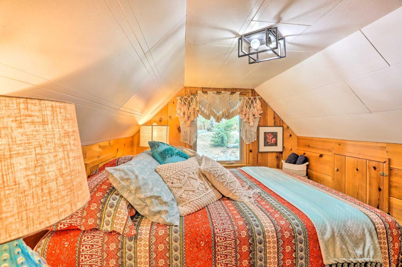 Wrightwood Cabin With Cozy Interior! Exteriör bild