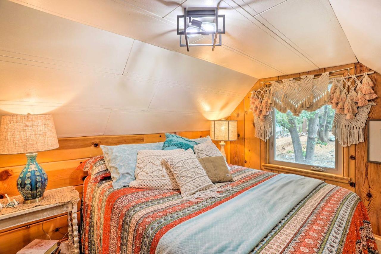 Wrightwood Cabin With Cozy Interior! Exteriör bild
